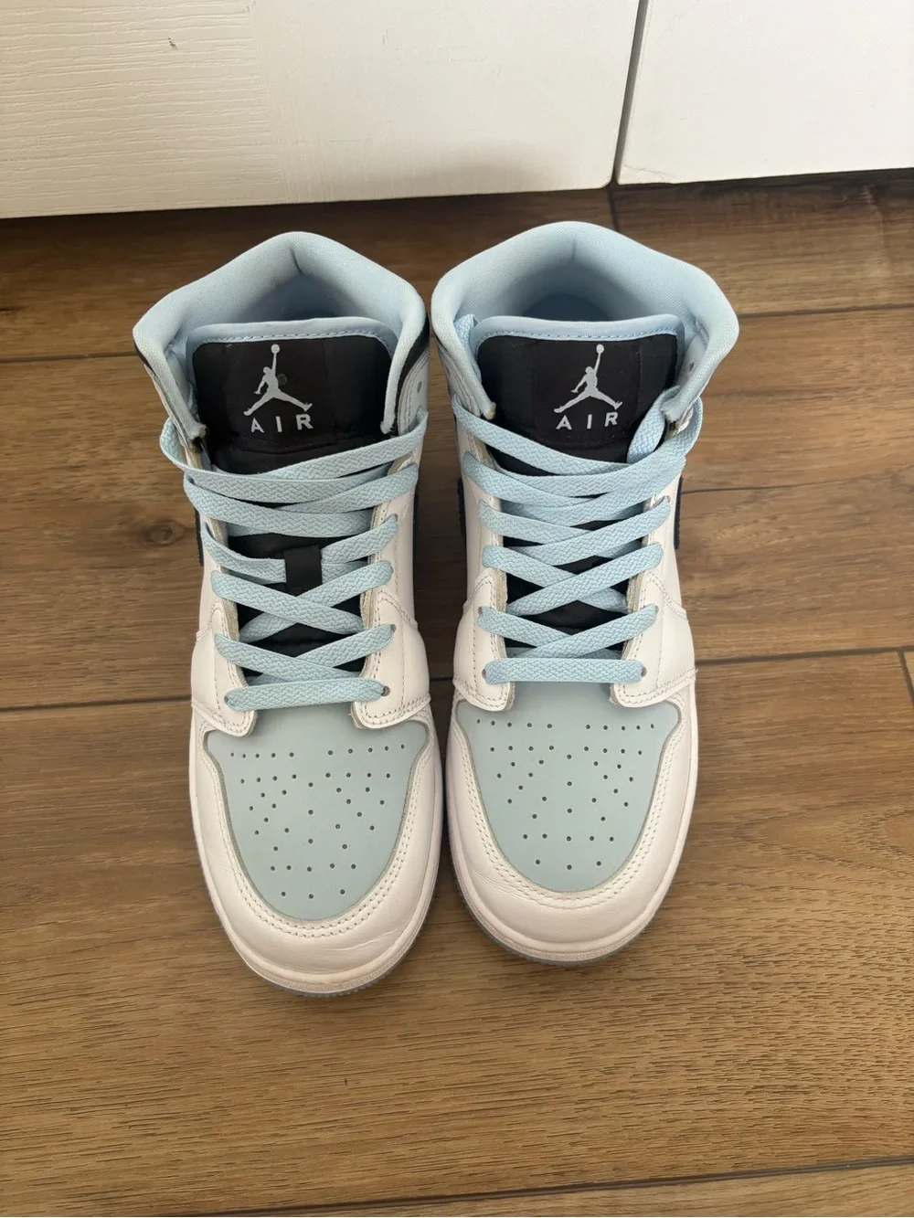 Jordan classic silhouette